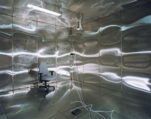 Lynne Cohen, Laboratory, 1999/2013, chromogenic print, 194.3 cm x 232 x 3.3 cm. Courtesy of Olga Korper Gallery, Toronto